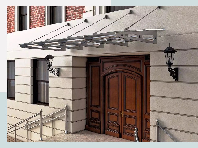 Металлические козырьки от 621 руб. в Луховицах